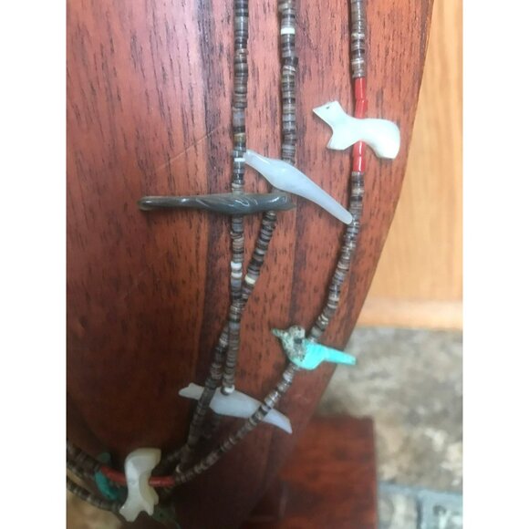 Vtg Zuni Fetish 3 Strand Necklace Native American Hand Carved Turquoise - Picture 5 of 10